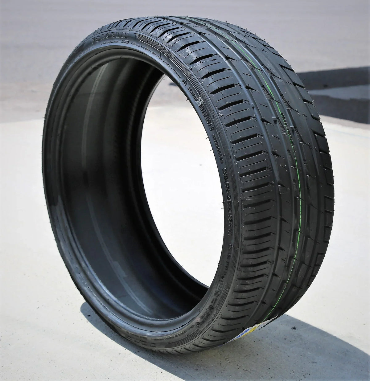 Set Performance 95Y Forceum Mercedes-Benz of Tires 4Matic, BMW (FOUR) High 245/35R20 Base ZR Fits: A/S 2010-16 E300 528i 2017-19 4 Octa XL