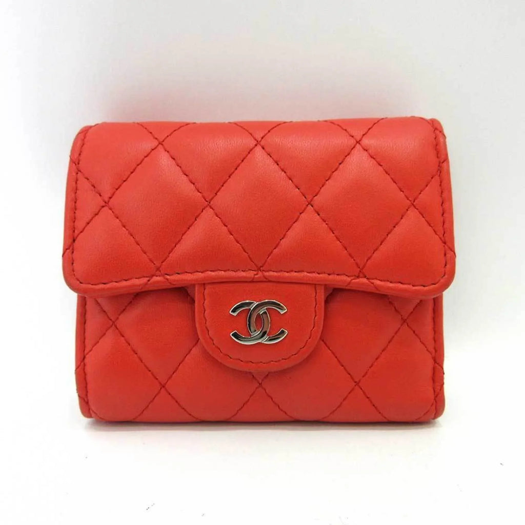 Small Pre-Owned Mini Trifold Women's Wallet Series CHANEL Red Orange Silver Metal (Good) Matelasse Lambskin Fittings Chanel