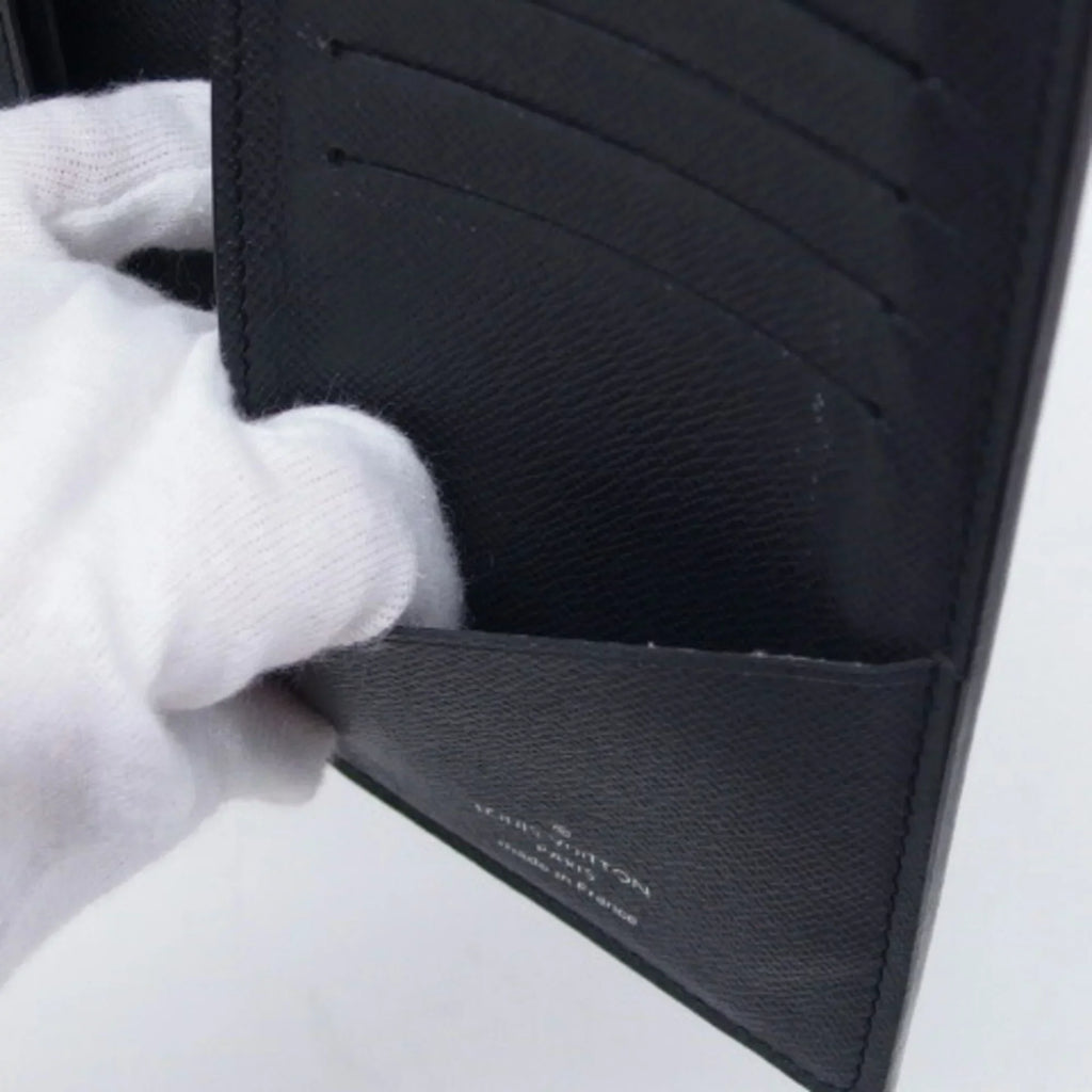 Vuitton (Good) Taiga Long Black Billfold Wallet Louis Pre-Owned Bifold