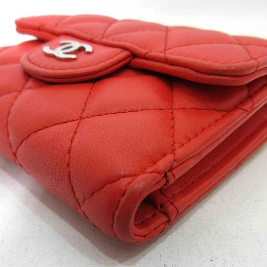 Small Pre-Owned Mini Trifold Women's Wallet Series CHANEL Red Orange Silver Metal (Good) Matelasse Lambskin Fittings Chanel