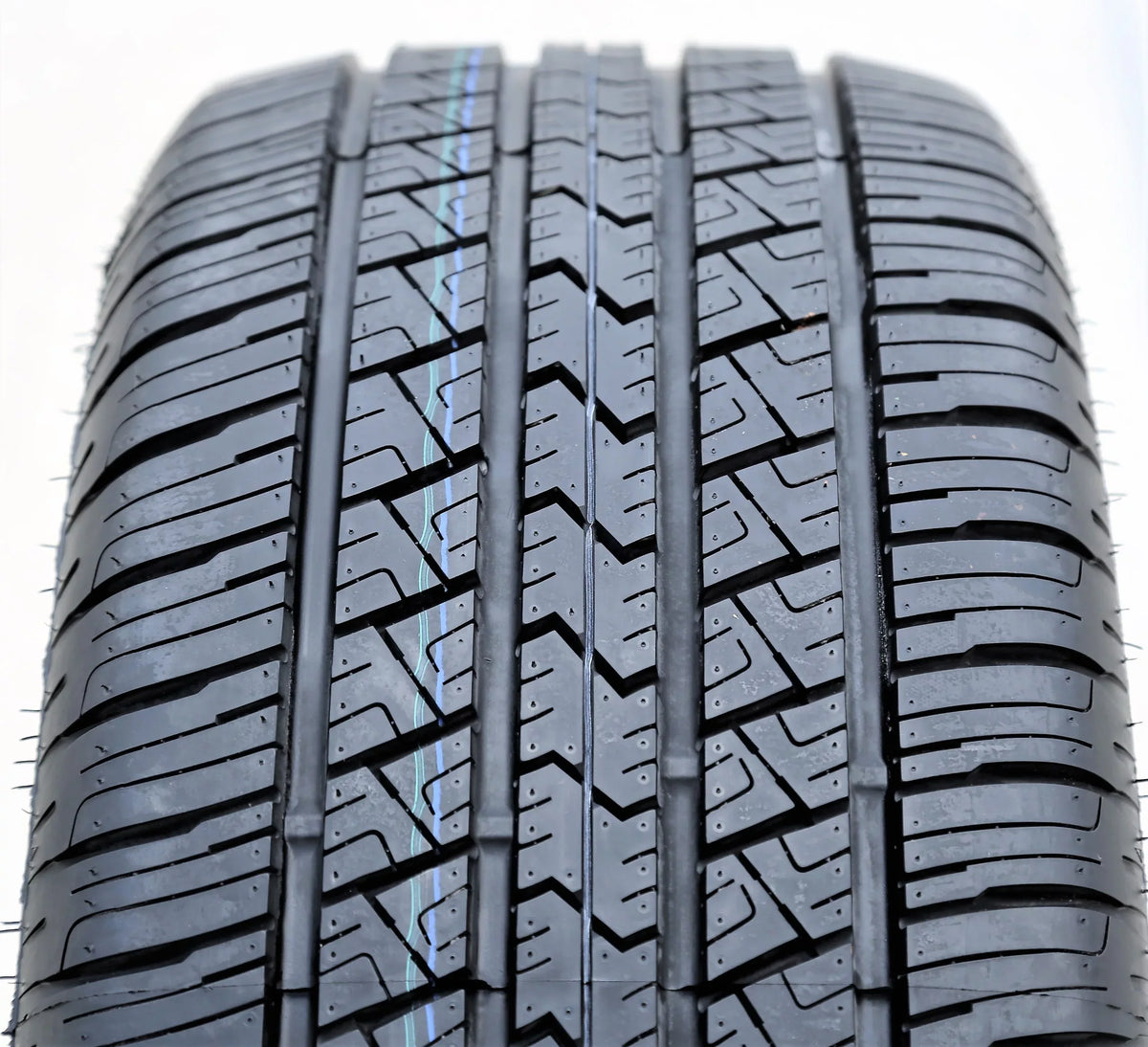 (FOUR) Outlook XR Enclave CXL, 108H A/S All AS HT2 Buick 4 255/60R19 2010 2007-08 Fits: GT Season Set Savero Tires of Radial Saturn