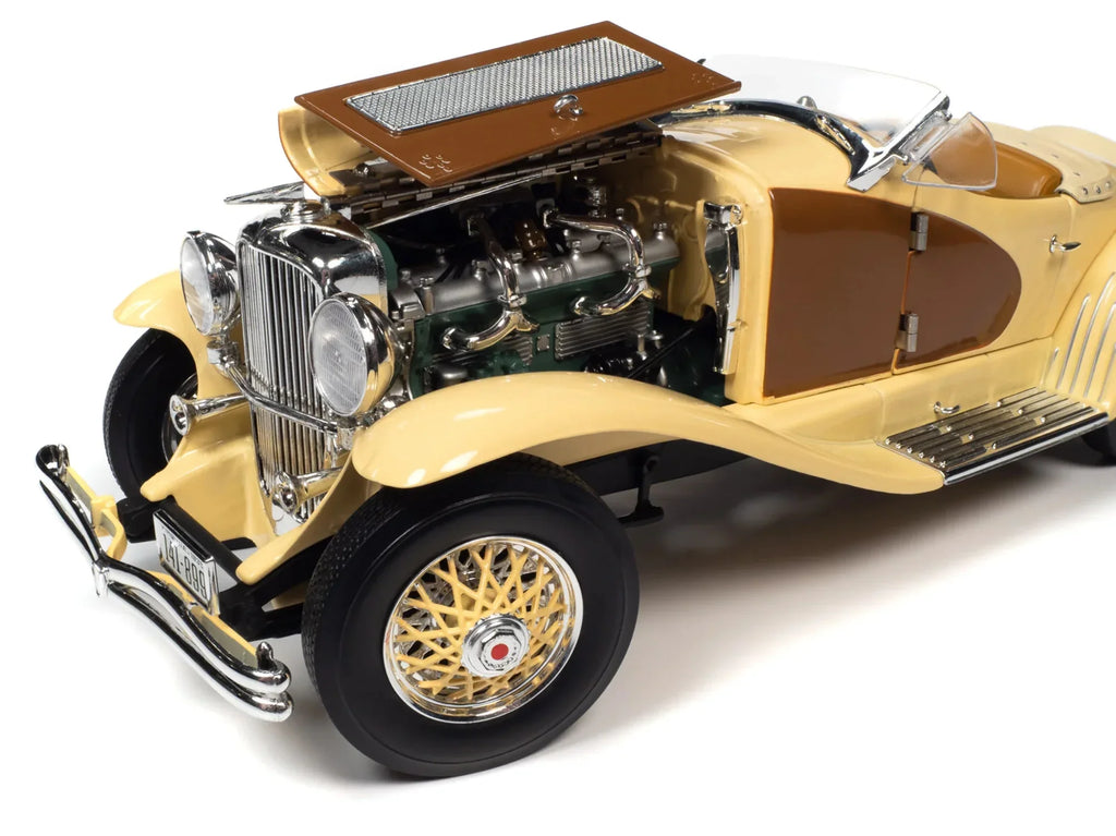 SSJ Gold Chocolate 1935 Diecast Model Yukon World Speedster Brown and Car 1/18 Duesenberg by Auto