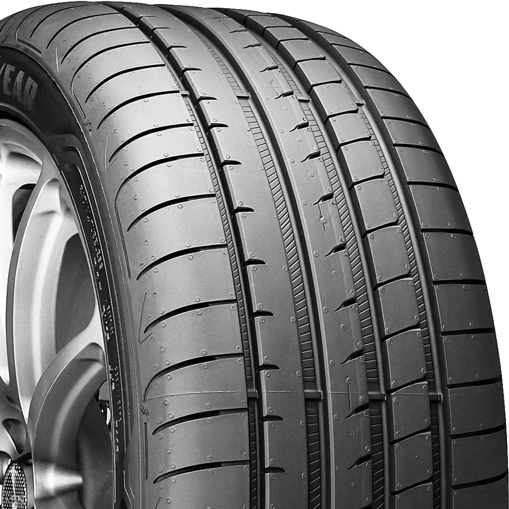 3 xDrive28i Asymmetric Eagle 2018 F1 Goodyear Fits: BMW X1 All-Season sDrive28i, 225/40R20 BMW X1 94Y Tire 2016-17