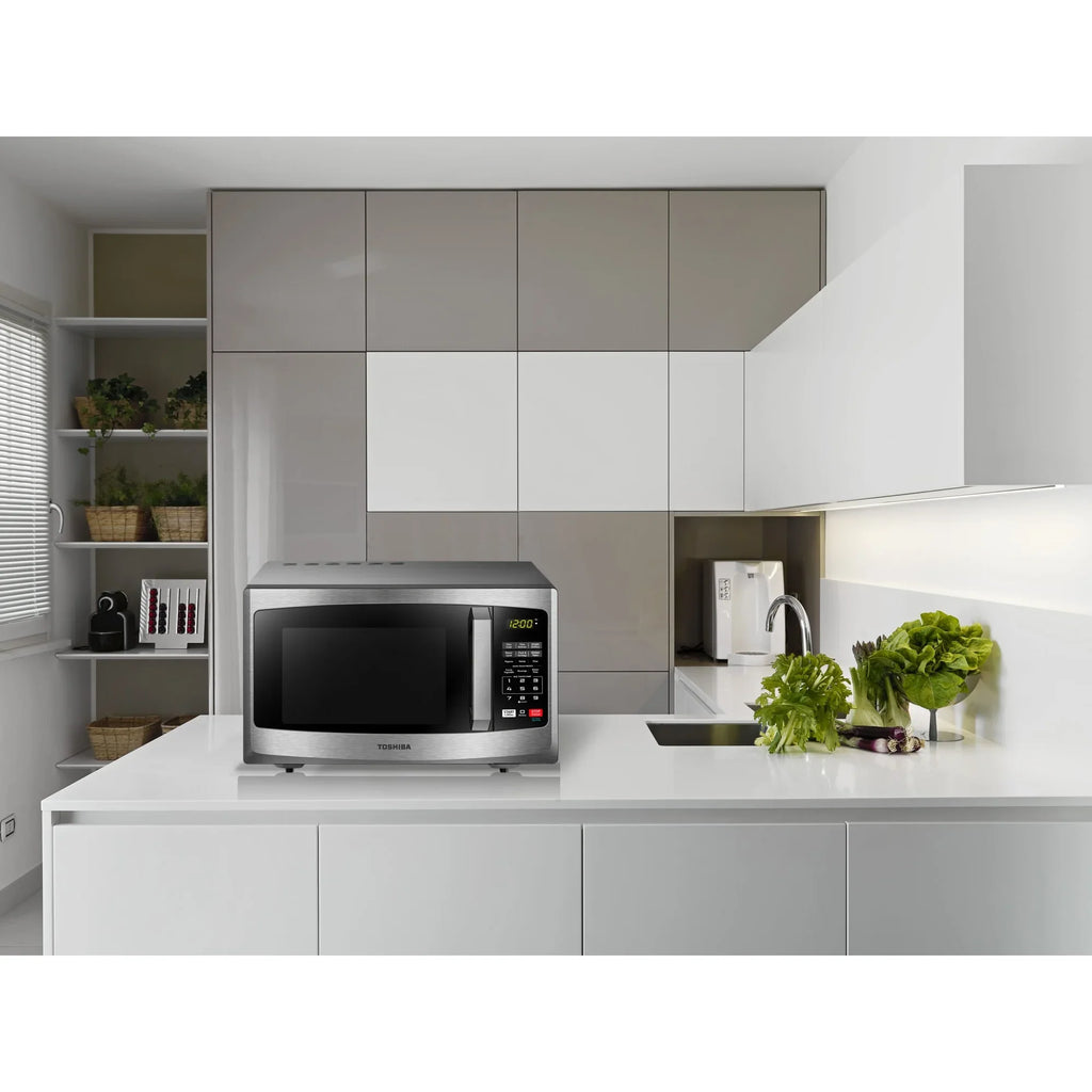 ML2-EM25PAESS 0.9 Steel Ft. Stainless Microwave, Cu. Toshiba