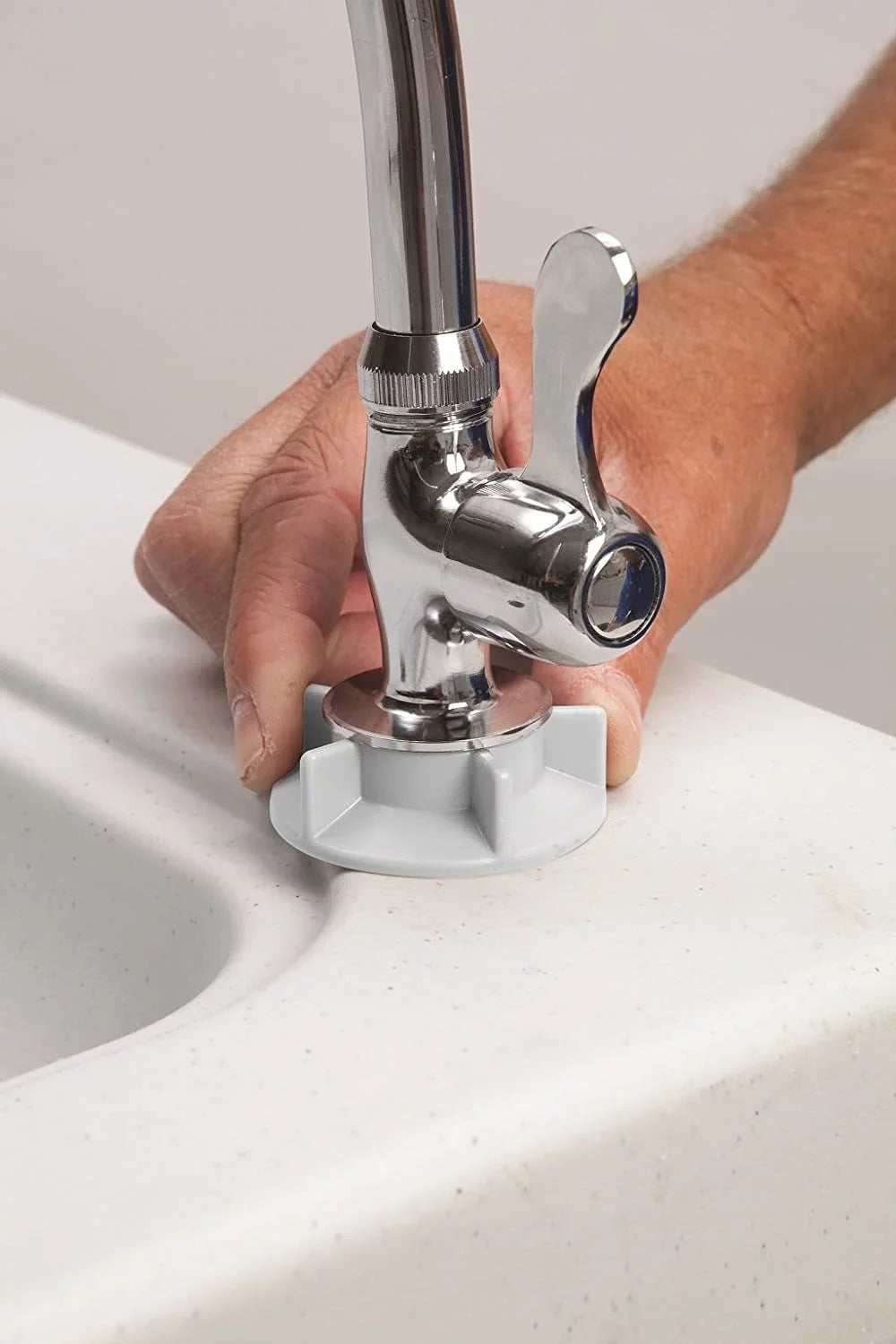 Table Outdoor Game and Fish Quick-Connect Cleaning Steel with Stainless Faucet MT-2/SKFT-44
