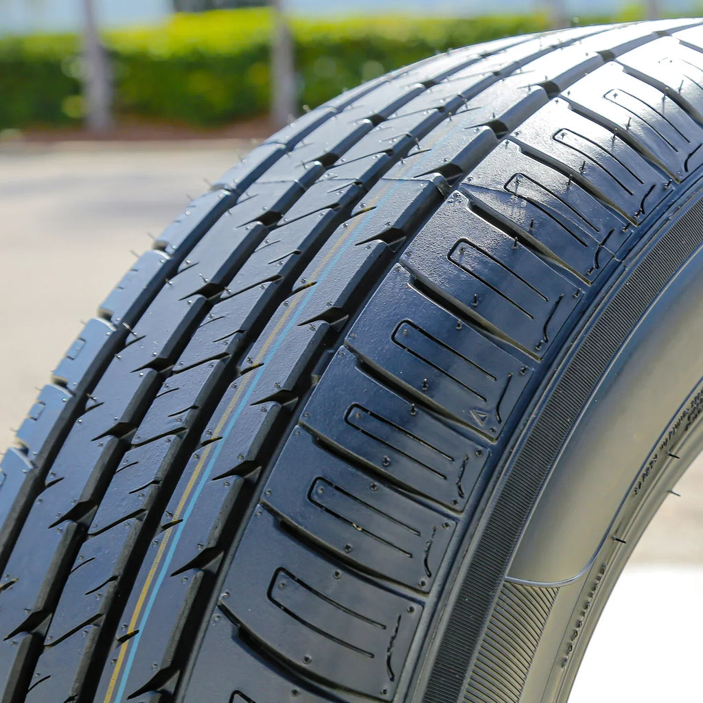 Ford PC Fits: Mustang 2011-14 Armstrong Tire Touring A/S 300 Season 215/65R17 Base, All Chrysler 2005-07 Blu-Trac 99V