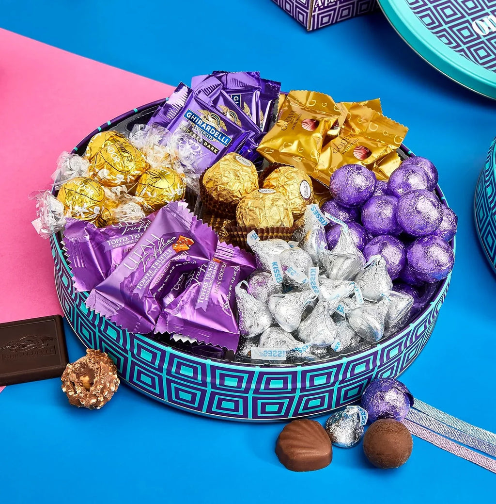 Brand Chocolate Chocolate for Gourmet | Godiva Luxury Christmas Occasion™️ Men, Hershey Includes Chocolate, Kisses, On Ghir Box By Women Assorted | Tin- Gift Variety | Pack Chocolate Gift Gifts Basket
