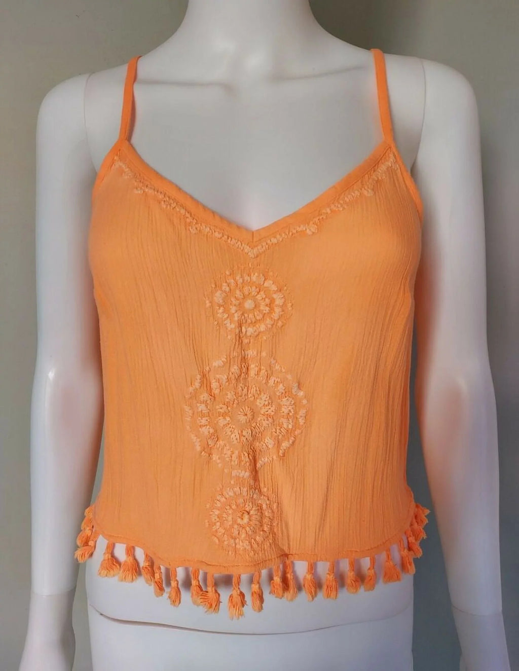 Embroidered Lilly Pulitzer (XL) TOP Melon Glow Katen Crop