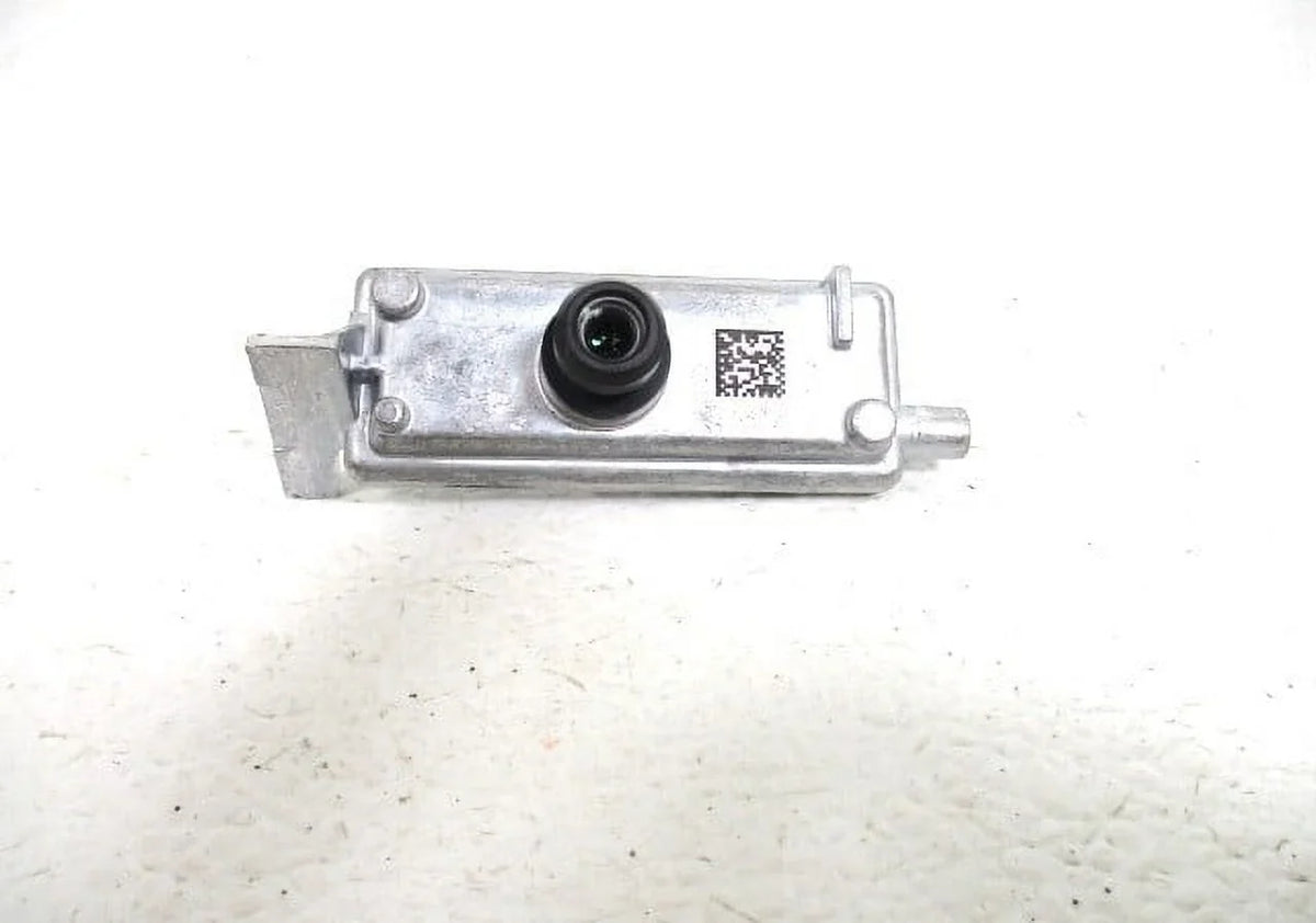 OEM 2023 Camera Escape Pre-Owned Assist Warning Mounted Ford (Good) LKQ Driver Windshield