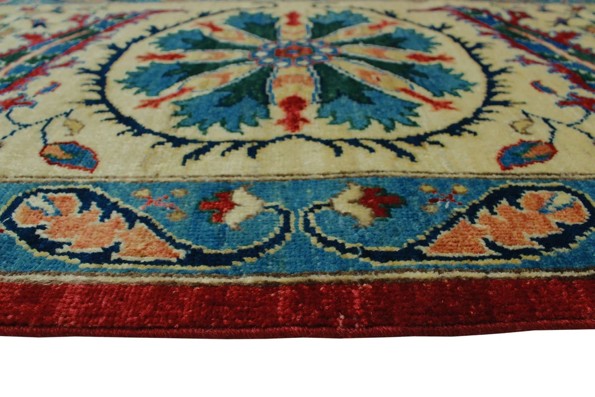Aria Red/Ivory Dona x 9'9" Rug, 8'1"
