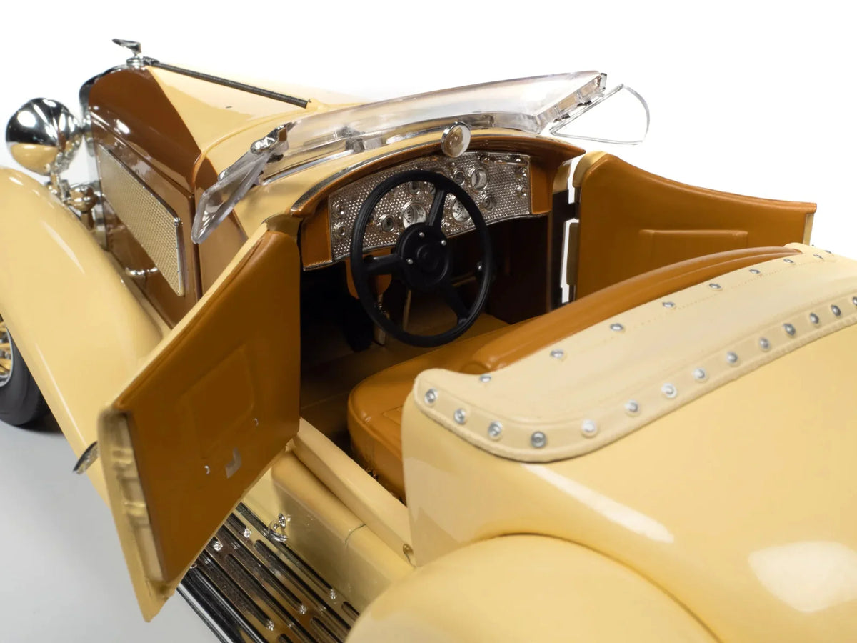 SSJ Gold Chocolate 1935 Diecast Model Yukon World Speedster Brown and Car 1/18 Duesenberg by Auto