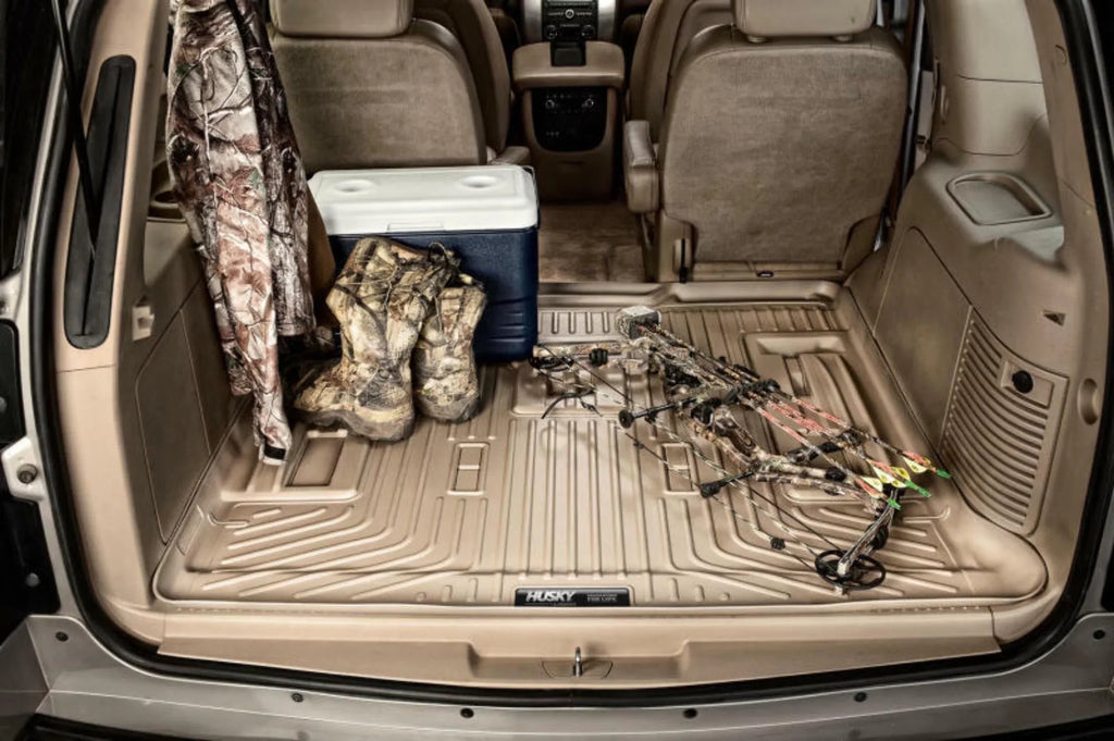 Behind Yukon; with Seats 3rd row 2nd folded Cadillac Tahoe/GMC over Seat Escalade/Chevrolet Weatherbeater Cargo Liner 15-20 by Black fits row flat Compatible 2nd back RealTruck Husky Series of