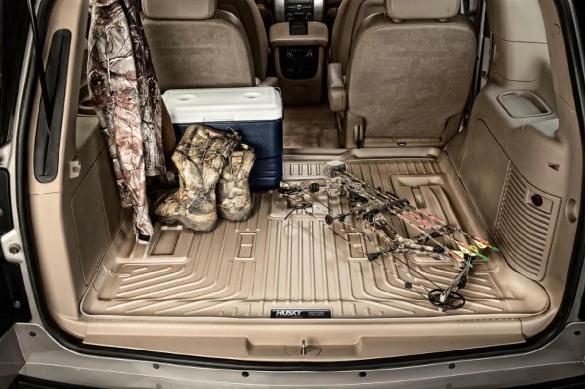 Behind Yukon; with Seats 3rd row 2nd folded Cadillac Tahoe/GMC over Seat Escalade/Chevrolet Weatherbeater Cargo Liner 15-20 by Black fits row flat Compatible 2nd back RealTruck Husky Series of