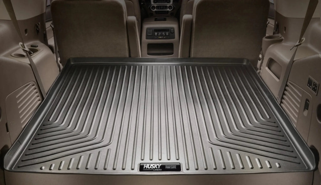 Behind Yukon; with Seats 3rd row 2nd folded Cadillac Tahoe/GMC over Seat Escalade/Chevrolet Weatherbeater Cargo Liner 15-20 by Black fits row flat Compatible 2nd back RealTruck Husky Series of