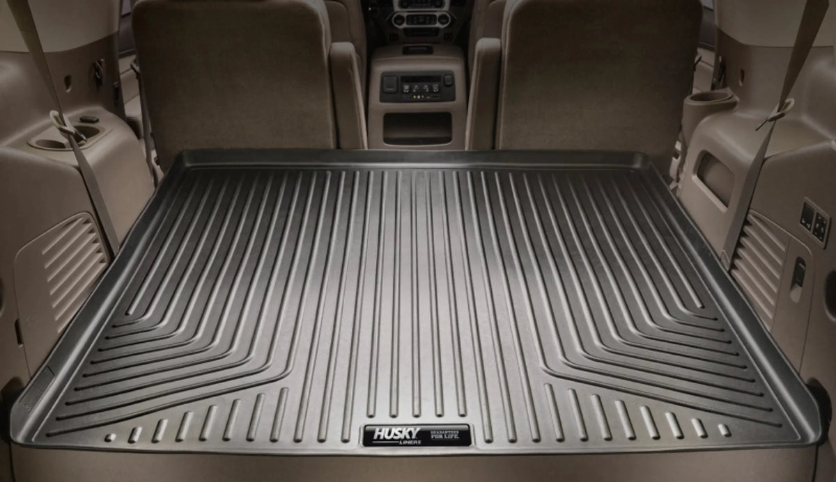 Behind Yukon; with Seats 3rd row 2nd folded Cadillac Tahoe/GMC over Seat Escalade/Chevrolet Weatherbeater Cargo Liner 15-20 by Black fits row flat Compatible 2nd back RealTruck Husky Series of