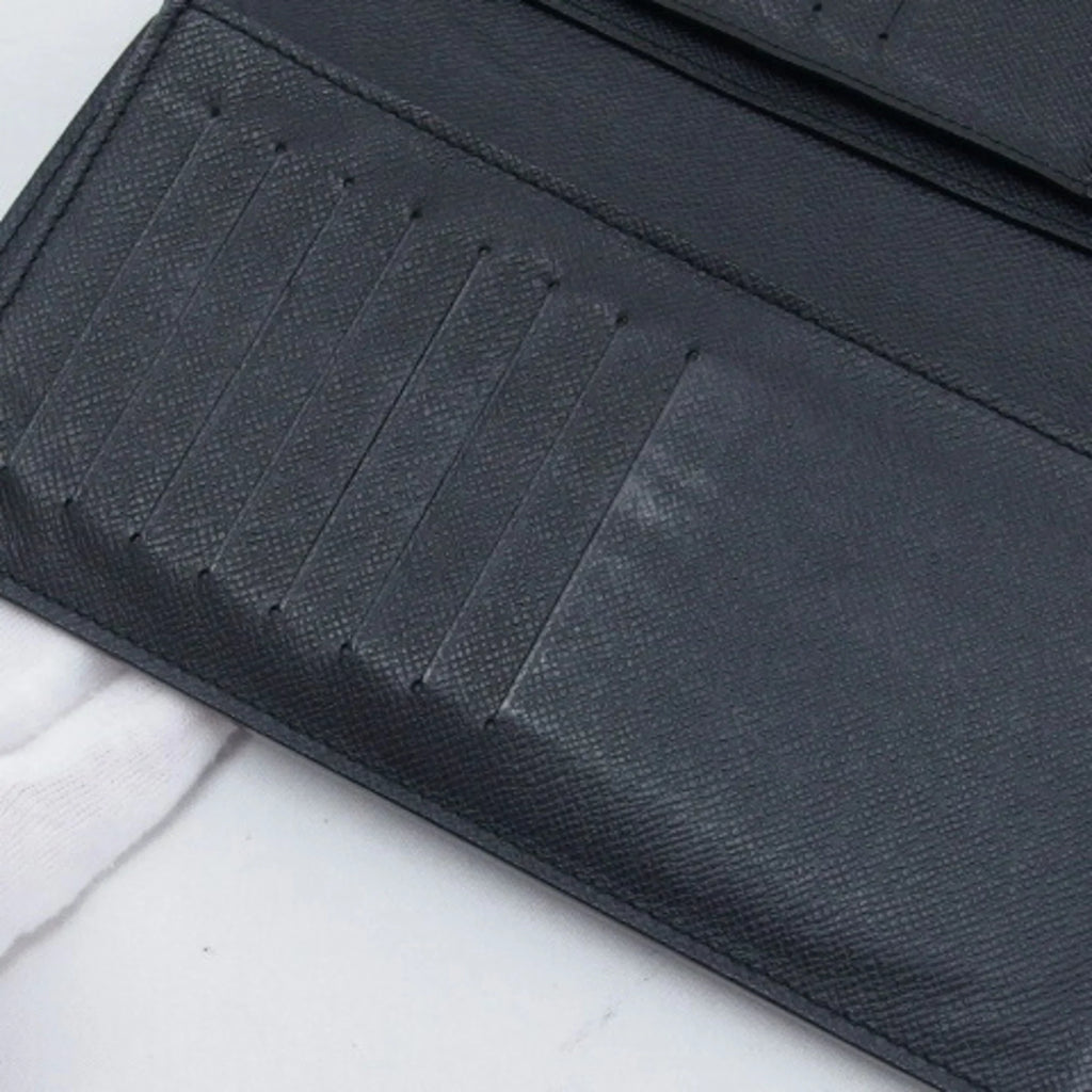 Vuitton (Good) Taiga Long Black Billfold Wallet Louis Pre-Owned Bifold