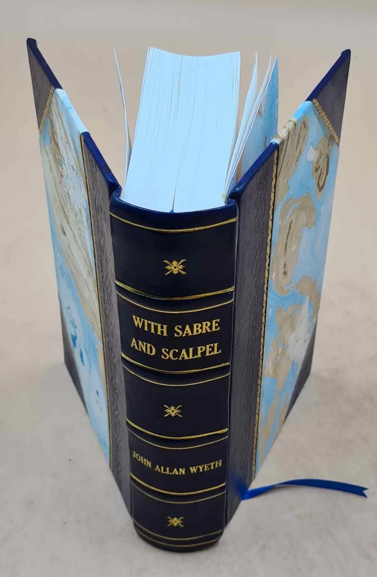 a and [Leather 1914 surgeon scalpel Bound] the sabre With and of soldier autobiography